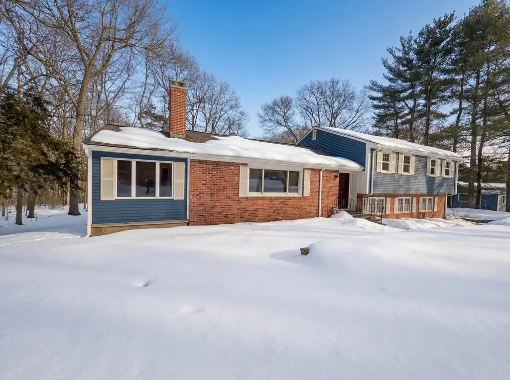 16 Crest Dr, Dover, MA 02030 - #1