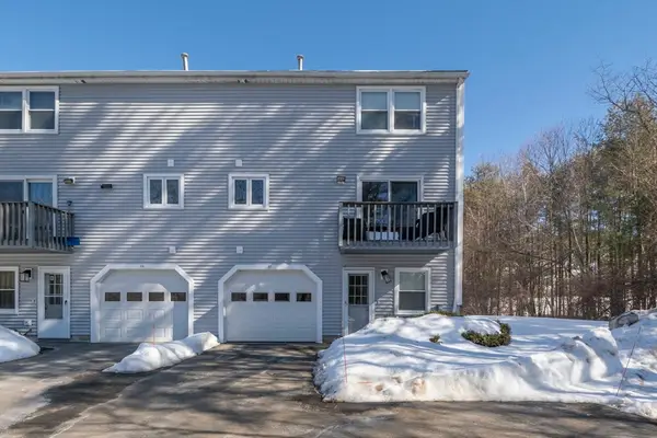27 Villa Roma Dr #27, Tewksbury, MA 01876