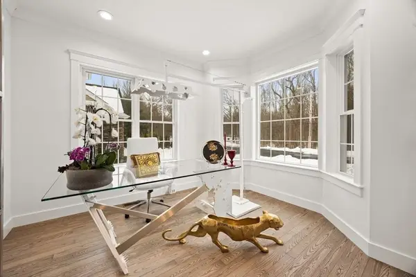 7 Cape Club Dr #9, Sharon, MA 02067