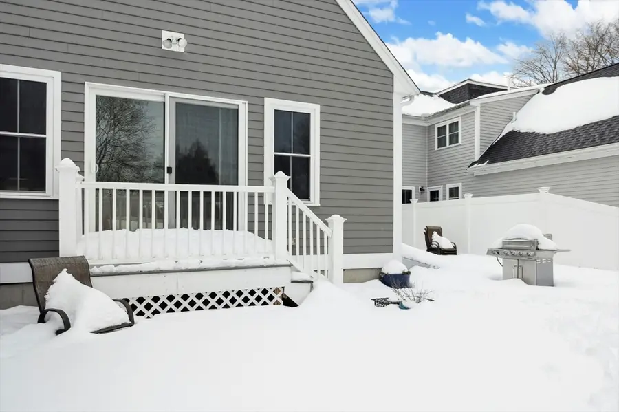 82 Pleasant Street #82, Medfield, MA 02052 - #3