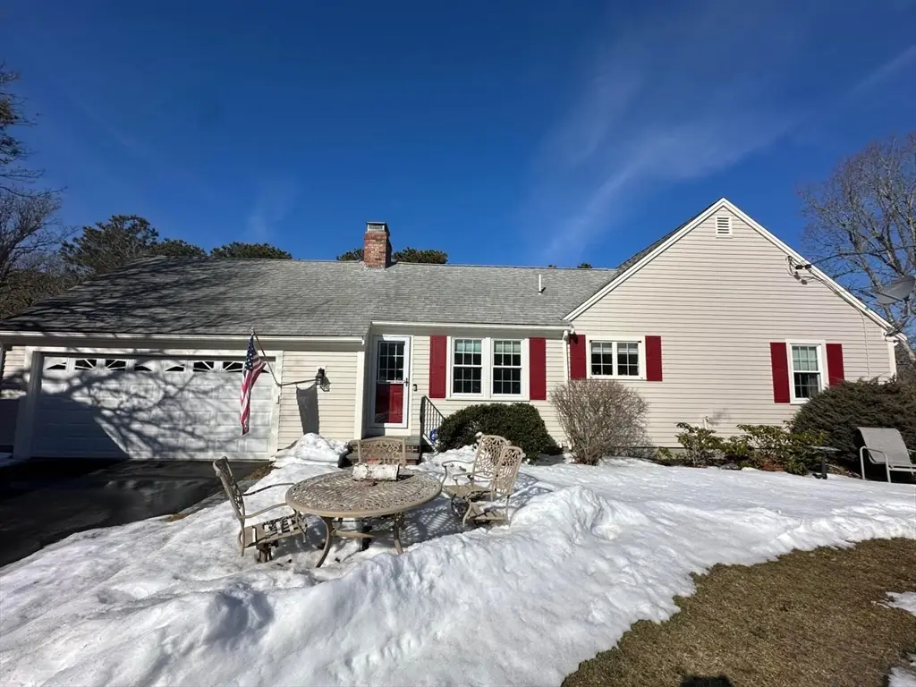 203 Great Western Rd, South Yarmouth, MA 02664 - #1