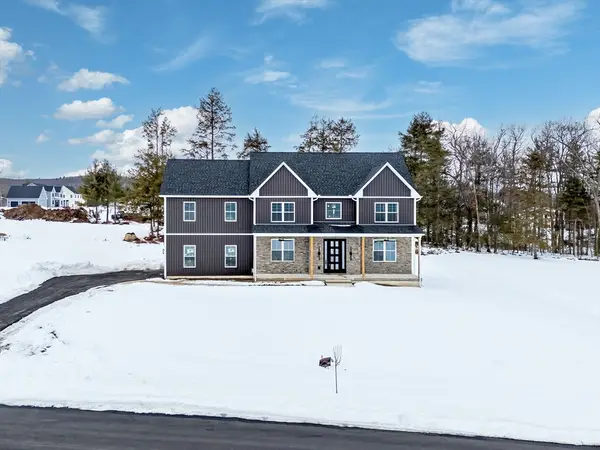 44 Balsam Hill Rd, Ludlow, MA 01056