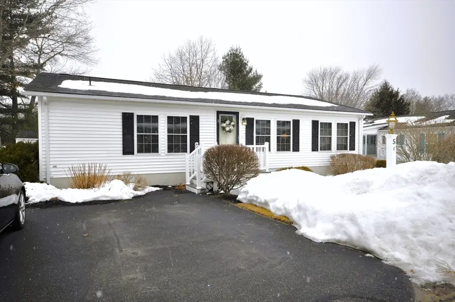 5 Country Drive, Bridgewater, MA 02324 - #2