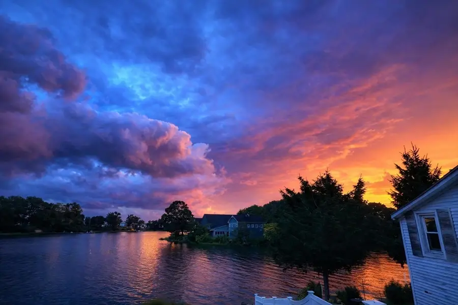 86 Ocean View Ave, Swansea, MA 02777 - #2