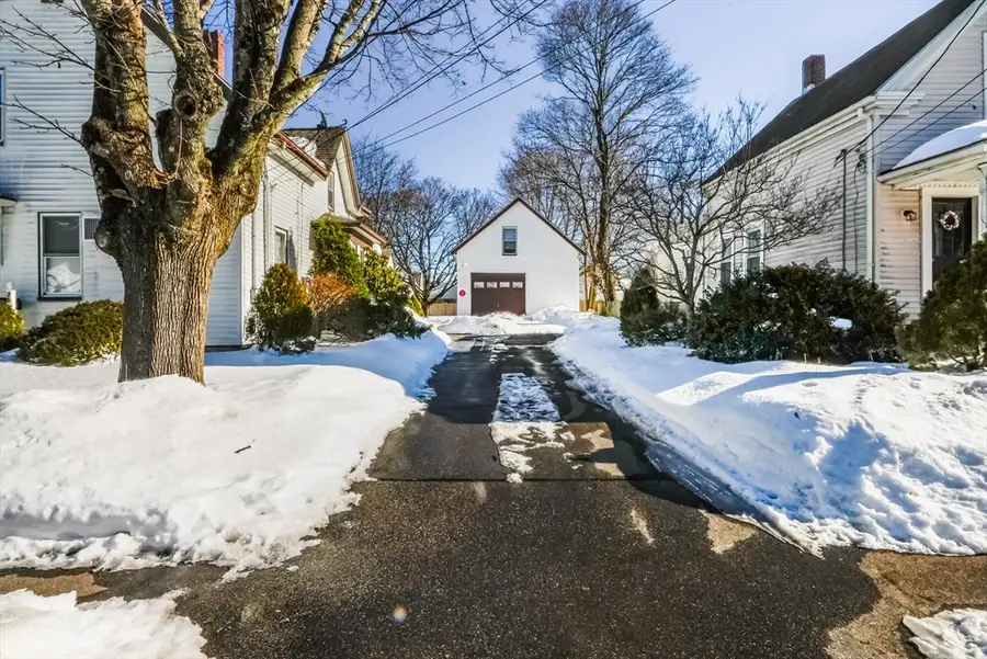 35 Wilbur St, Taunton, MA 02780 - #2