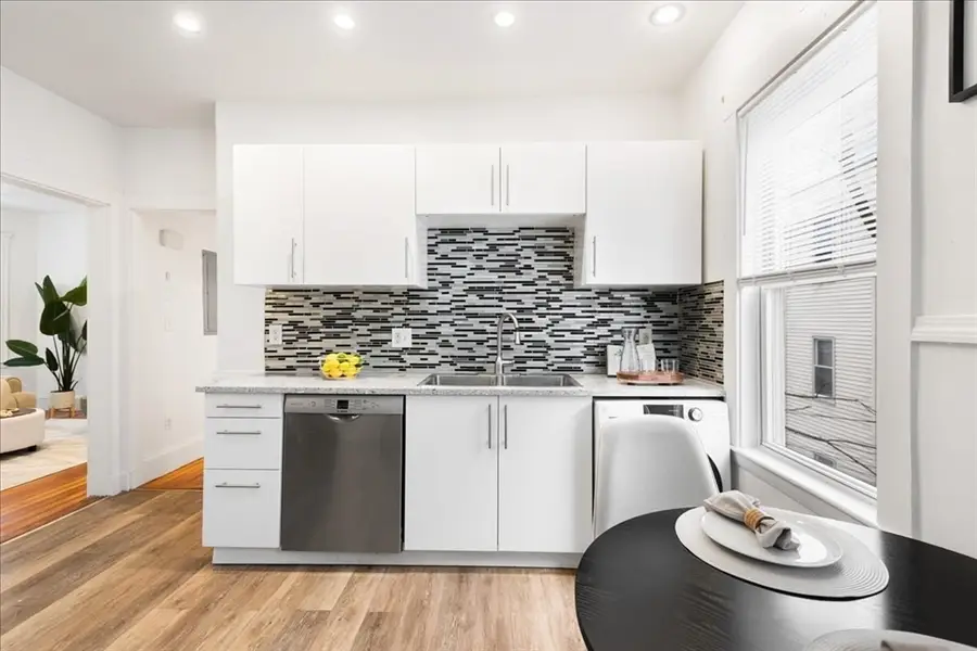 87 Bailey St #2, Boston, MA 02124 - #2