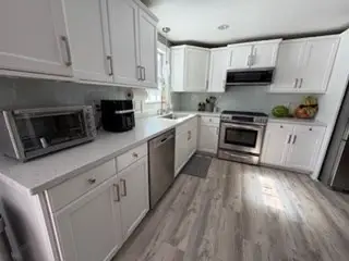 23 Floyd St, Billerica, MA 01821 - #3