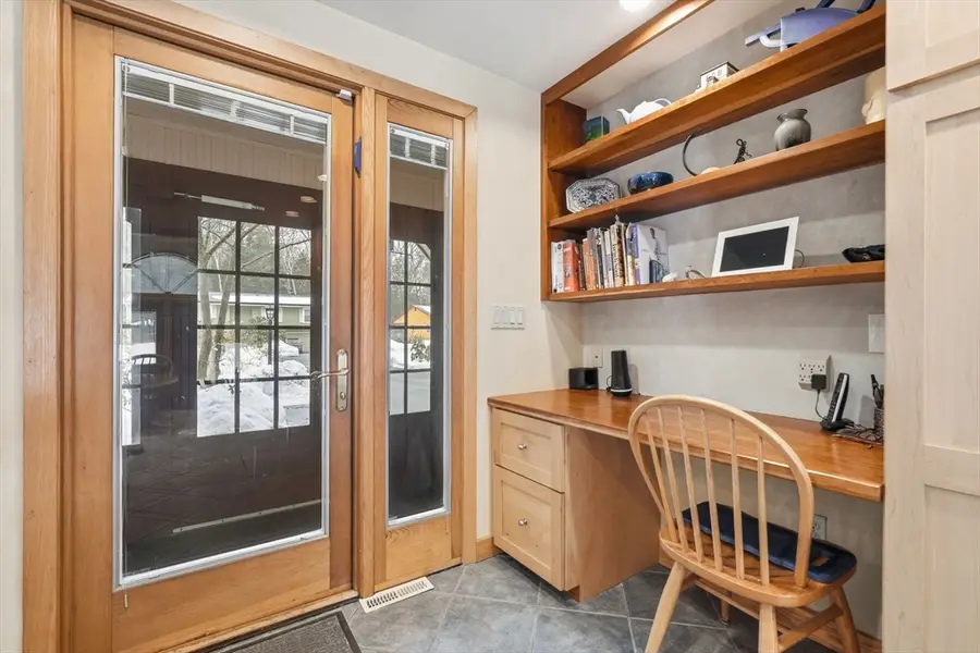 204 Aubinwood Road, Amherst, MA 01002 - #3