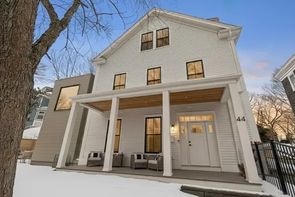 44A Robeson St, Boston, MA 02130