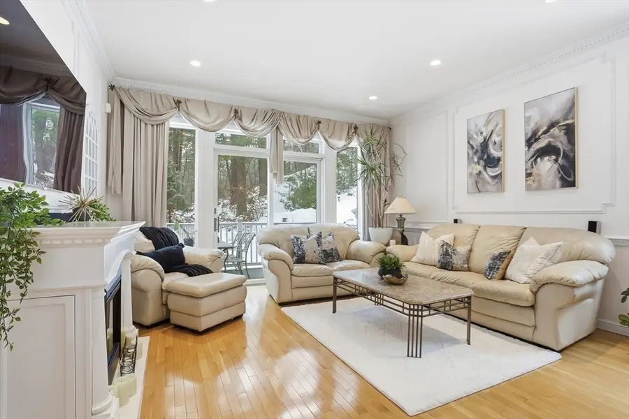 921 Sherwood Forest Ln #921, Saugus, MA 01906 - #3