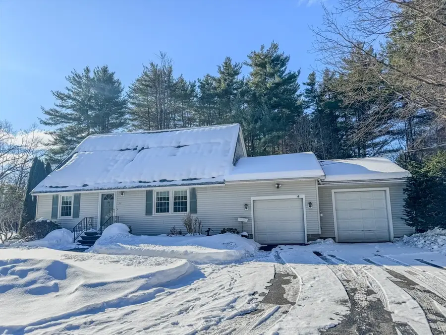 132 Poplar Street, Greenfield, MA 01301 - #3