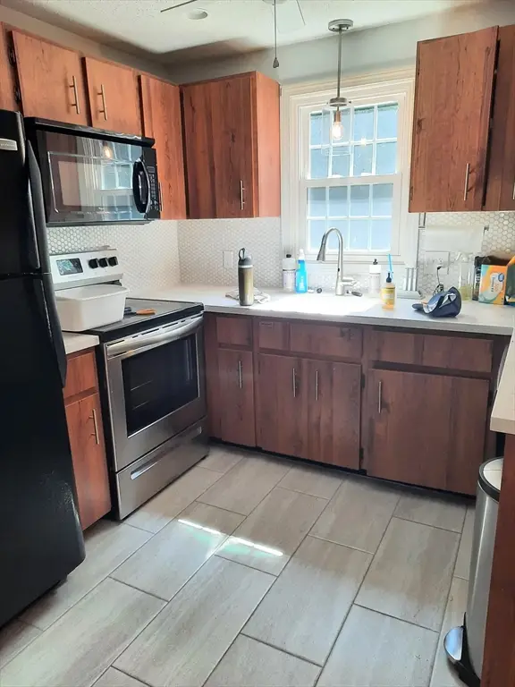 315 Twin Lakes Dr #315, Halifax, MA 02338 - #2