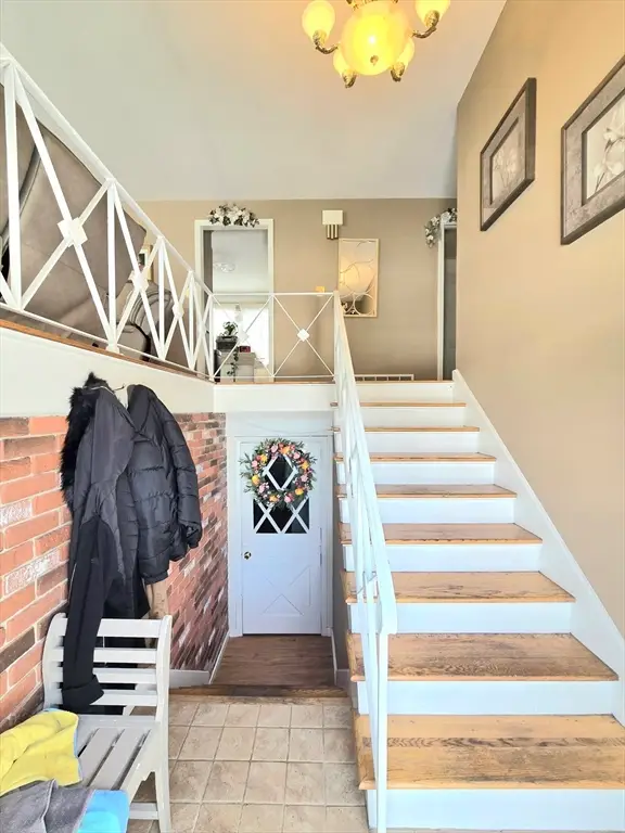 45 Birchwood Ter, Dartmouth, MA 02747 - #3