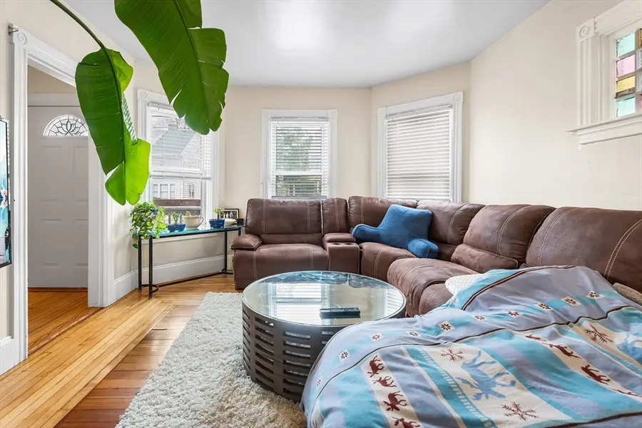 21 4th St, Attleboro, MA 02703 - #2