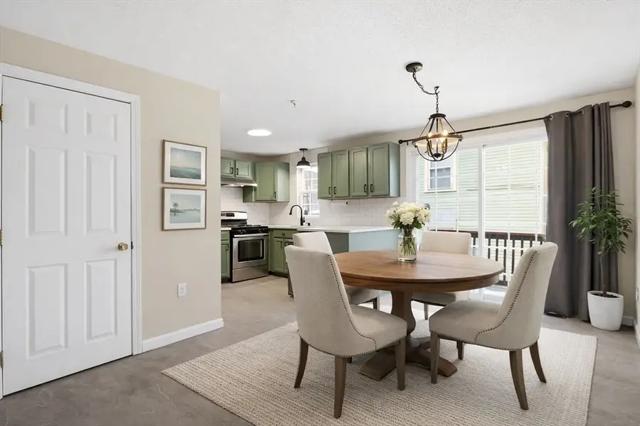 57 Wannalancit St #11, Lowell, MA 01854 - #3