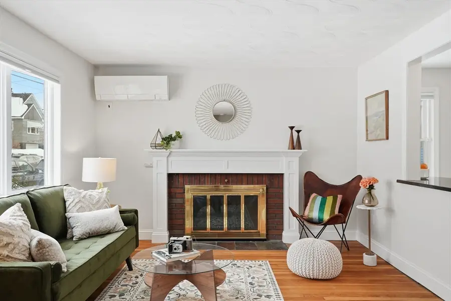 41 Vogel St, Boston, MA 02132 - #2