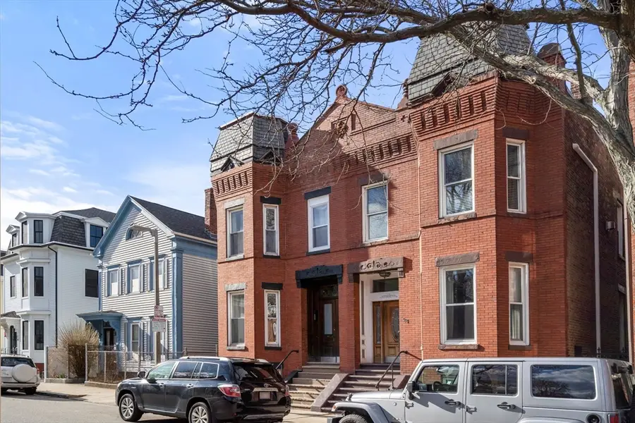 564 E 5th St, Boston, MA 02127 - #2