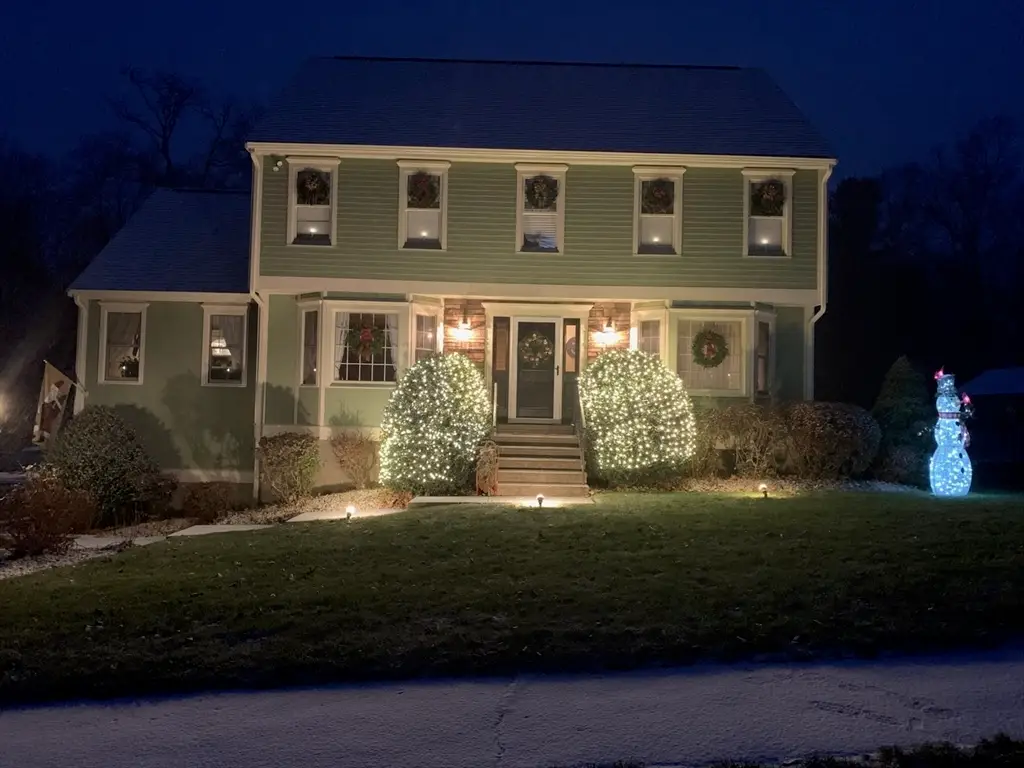 9 Danielle Dr, Grafton, MA 01519 - #1