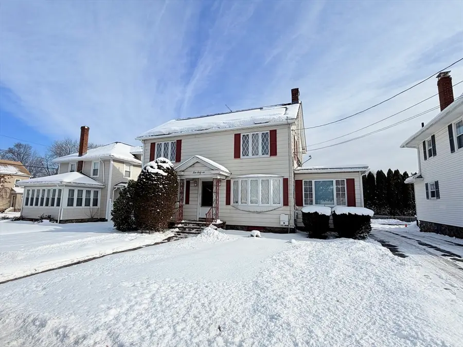 331 Burncoat St, Worcester, MA 01606 - #3
