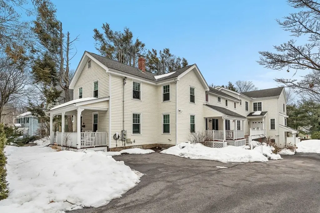 266 Langley Rd #1, Newton, MA 02459 - #1