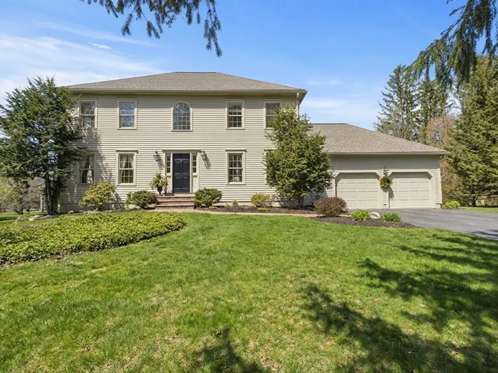 61 Abbott St, North Andover, MA 01845 - #1