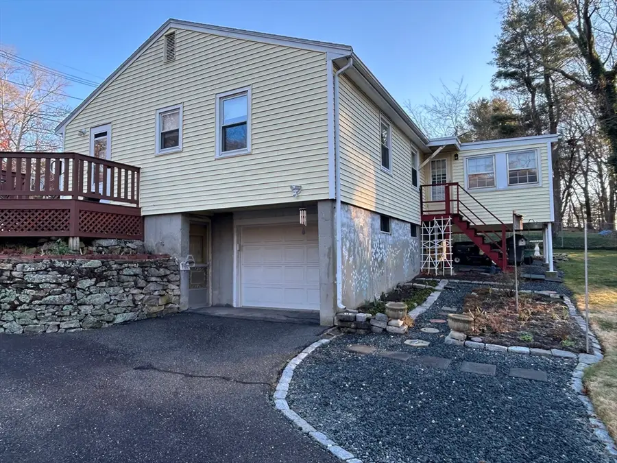 48 Hemlock Dr, Holliston, MA 01746 - #3