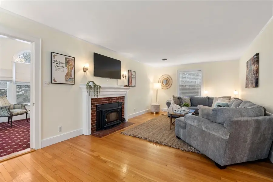 58 Morton St, Needham, MA 02494 - #3