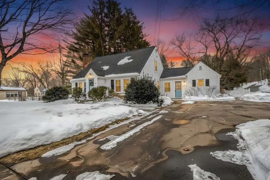 17 Walker St, Westborough, MA 01581 - #1