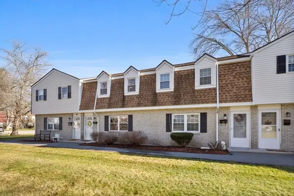 144 Old Ferry Rd #L, Haverhill, MA 01830