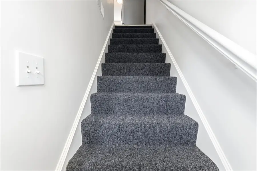 417 Hildreth St #30, Lowell, MA 01850 - #3