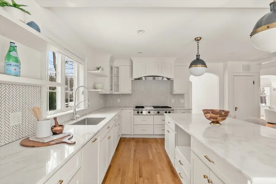 80 Greenlawn Ave, Newton, MA 02459 - #3