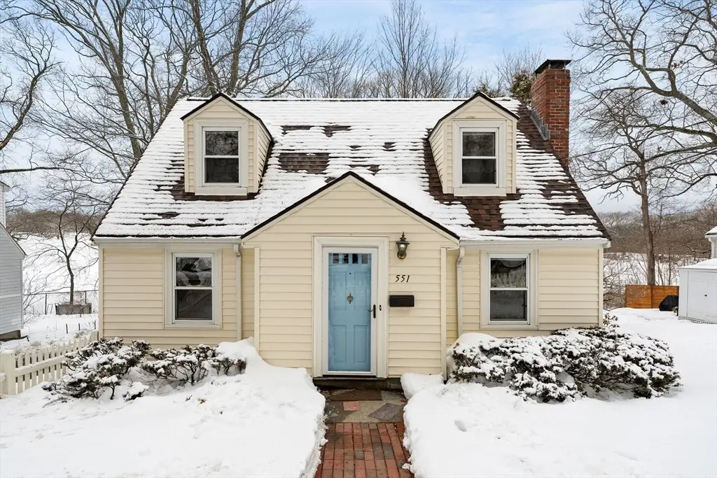 551 Poplar St, Boston, MA 02131 - #1