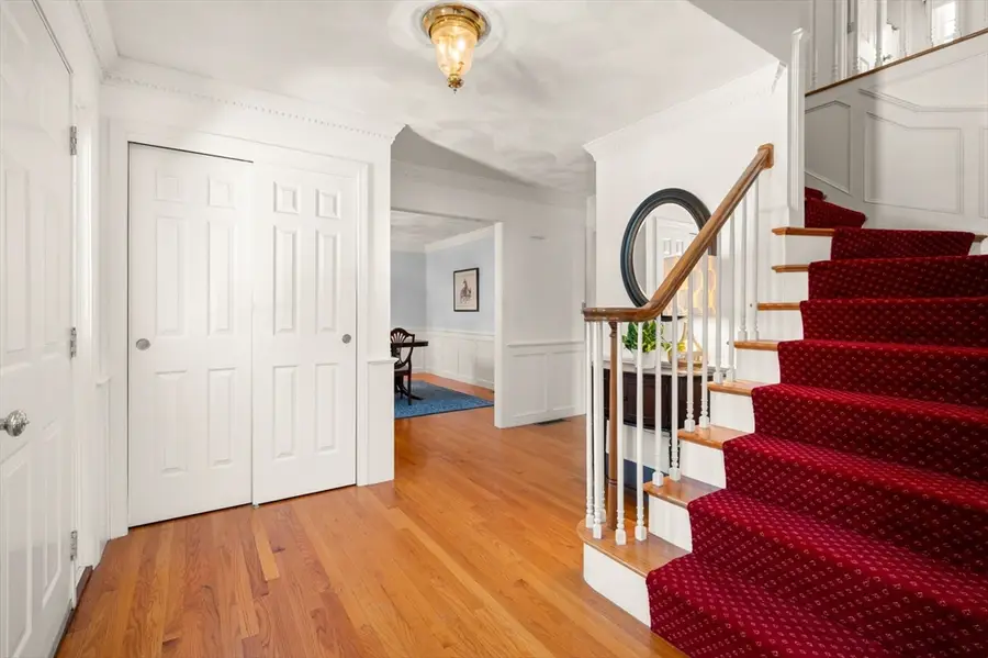 43 Ashley Place, Reading, MA 01867 - #3