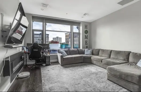 7 Central Sq #307, Lynn, MA 01902