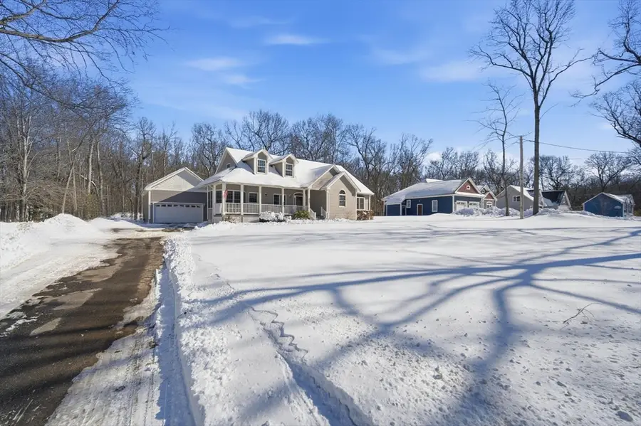 56 Old Lyman Rd, South Hadley, MA 01075 - #3