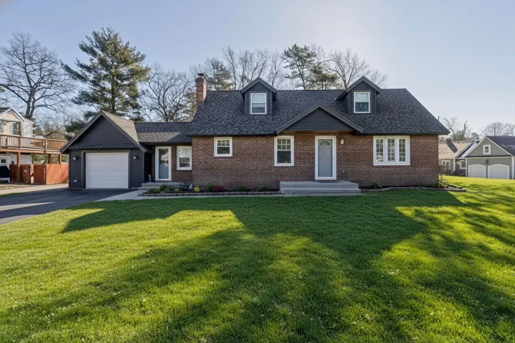 357 Southampton Rd, Westfield, MA 01085 - #1