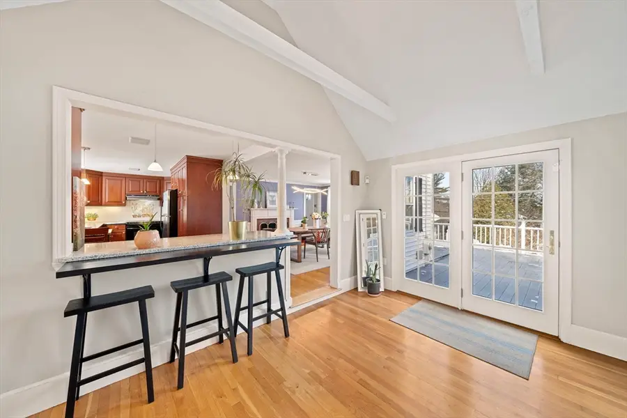 109 Simonds Rd, Lexington, MA 02420 - #3