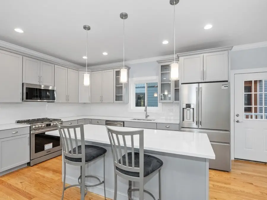 24 Tolman Street #2, Waltham, MA 02453 - #2