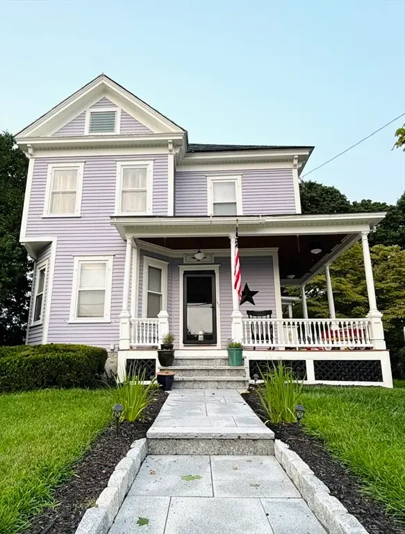 142 Sanders Ave, Lowell, MA 01851 - #1