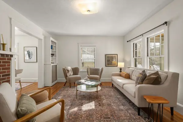 35 Maple Rd, Melrose, MA 02176