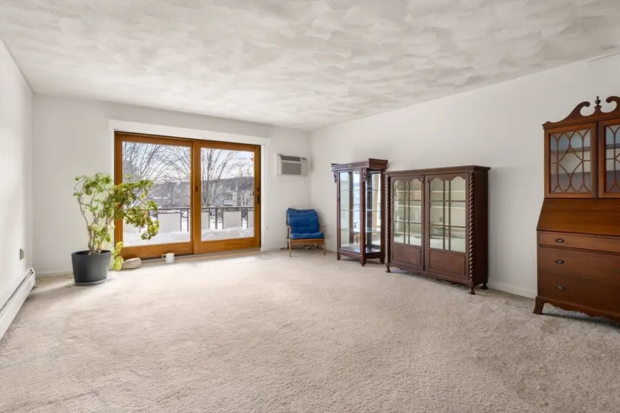 40 Bigelow Ave #23, Watertown, MA 02472 - #3