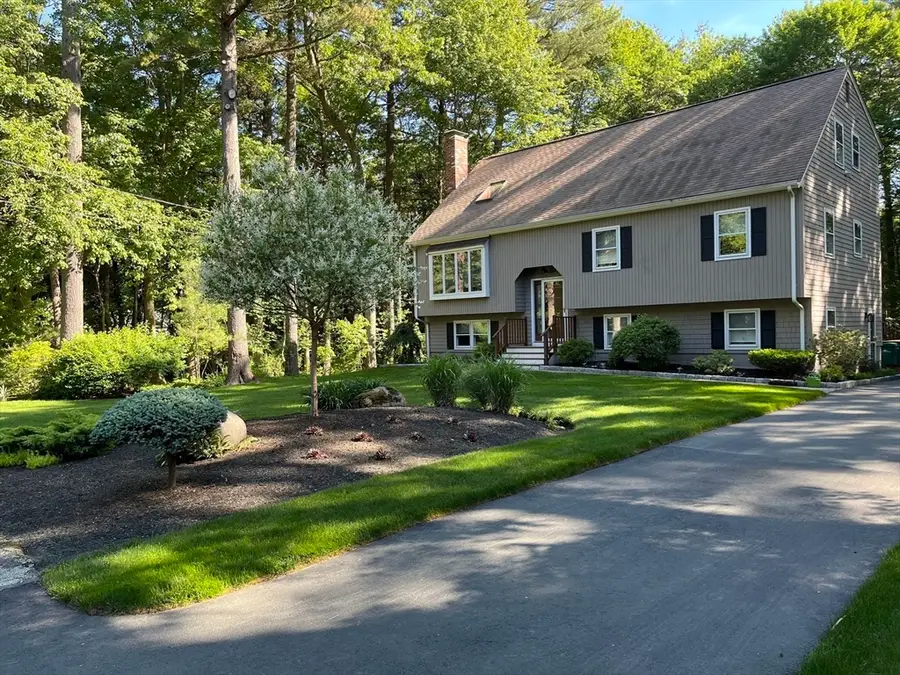 32 Olde Farm Road, South Easton, MA 02375 - #3