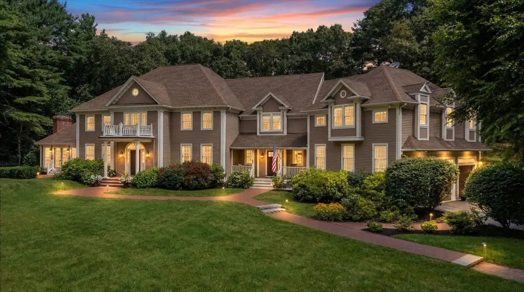 137 Lake Street, Sherborn, MA 01770 - #1