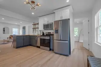 107 Mason St, Salem, MA 01970 - #3