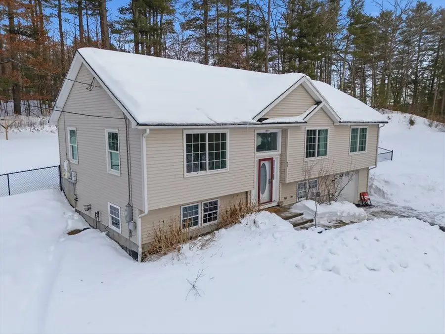 26 Water Street, Oxford, MA 01540 - #2