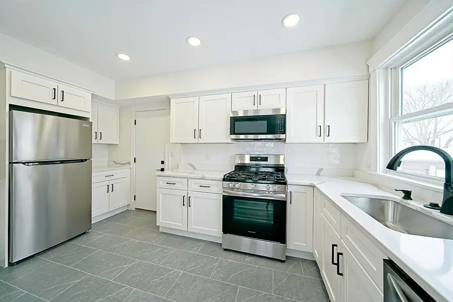 50-52 Wilshire St, Winthrop, MA 02152 - #3