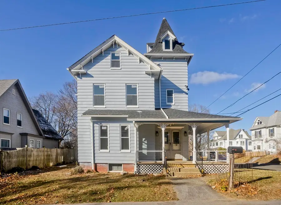 22 Spring St, Ware, MA 01082 - #3