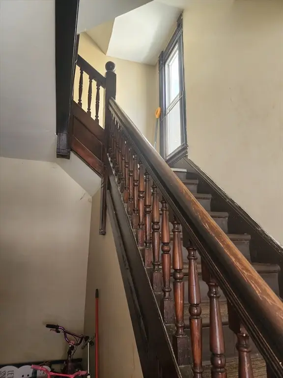 66 Palmer Ave, Springfield, MA 01108 - #3