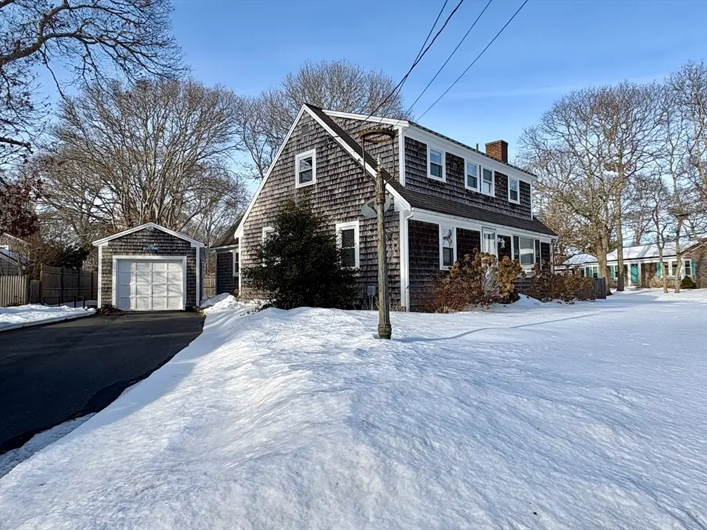 50 Redwood Ln, Hyannis, MA 02601 - #1