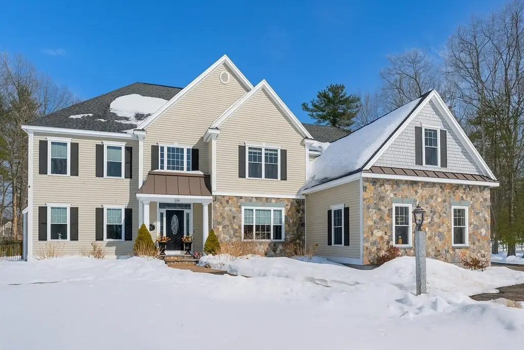 139 Oak Tr, Bolton, MA 01740 - #1